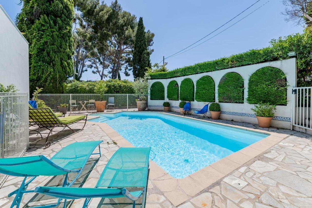 Le Patio Des Mimosas Par Dodo-A-Cassis Bed & Breakfast Exterior photo